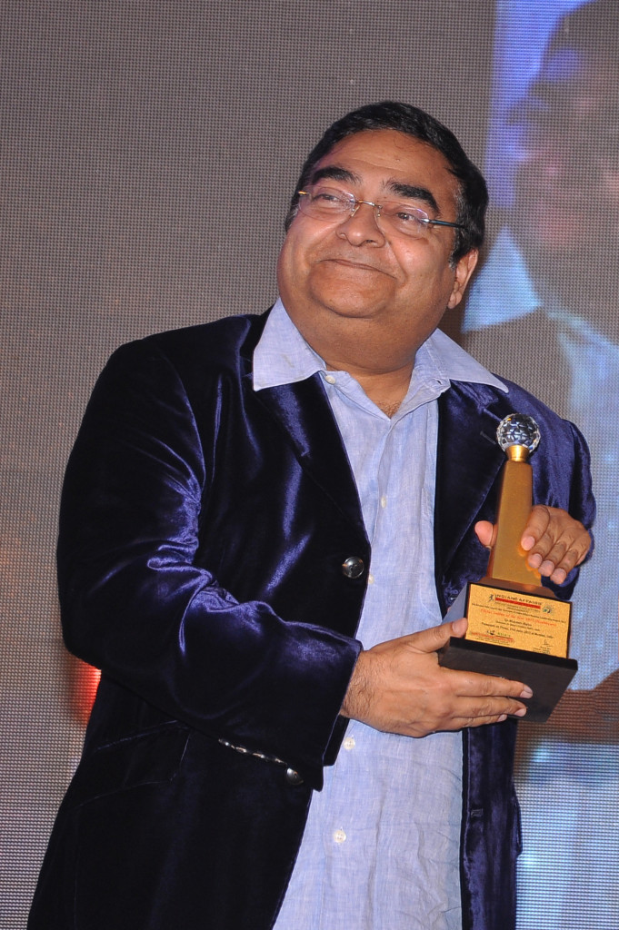 Dr Mukesh Batra Awarded Global Indian of the Year 2013