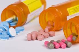 Health Ministry Bans Three Painkillers and Diabetic Drugs