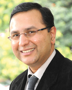 Dr-Karthik-Anantharaman