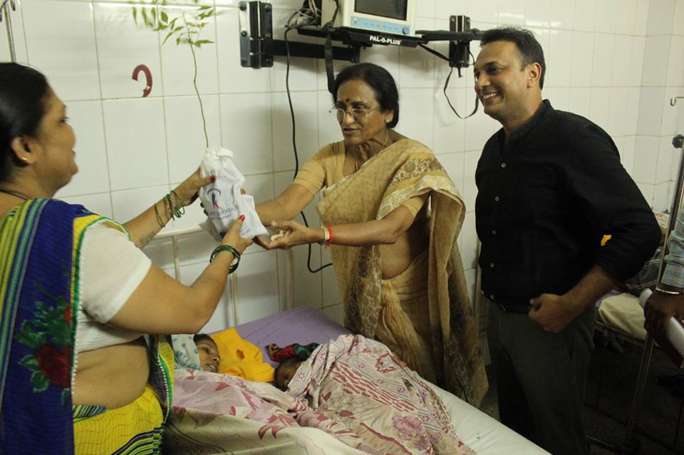 UP Minister launches ‘Gift a Sapling’ campaign for healthy future of children