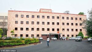 Maulana Azad Medical College