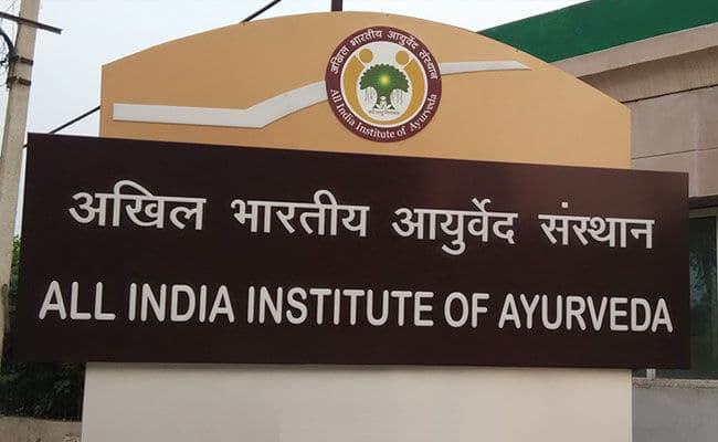 AIIA signs MoU with IIT to boost research in traditional medicine