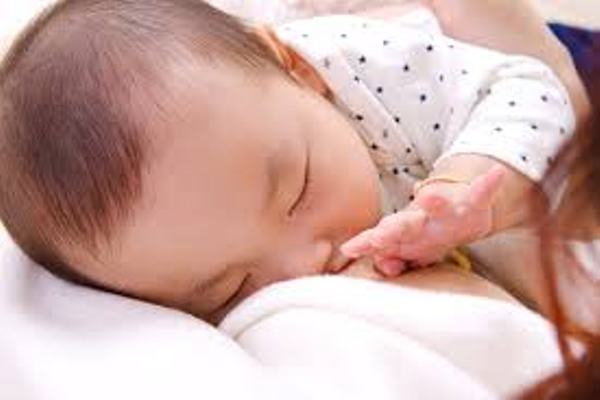 Stomach bug in your child: Symptoms and preventive measures