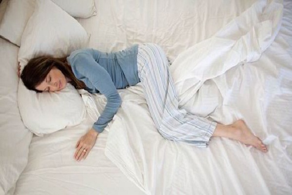 Understanding correct sleeping posture for overall well-being