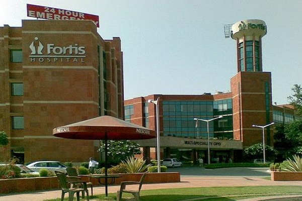 Fortis Mohali introduces new Video Assisted Thoracoscopic minimally invasive technique to treat Lung Cancer