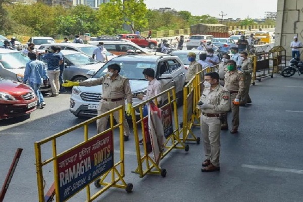 Corona lockdown: Delhi closes borders for one week; opens markets, shops, & salons