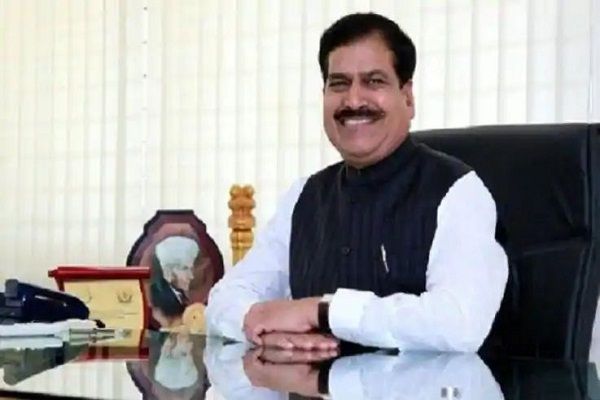 MoS Railway Suresh Angadi dies of COVID-19; PM, President express condolences