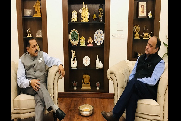 Newly appointed AIIMS-Jammu Director Dr Shakti Gupta Calls on Union Minister Dr Jitendra Singh, Discusses Roadmap for its Development