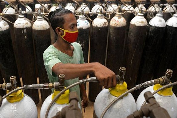 Tamil Nadu Govt Announces Incentive Package for Medical Oxygen, Equipment
