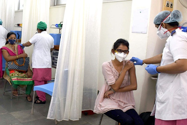 UP Government working at war-footing to improve 2nd dose coverage in the state
