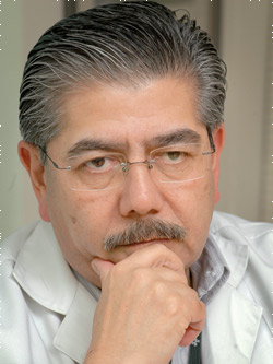 Dr Pervez Ahmed,CEO & Managing Director,Max Healthcare